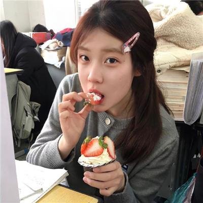俏探女娇娃